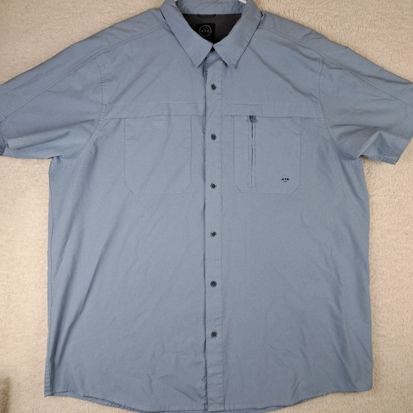 Wrangler Other - Wrangler ATG Shirt Mens Size XL Blue Button Up Short Sleeve Regular Fit